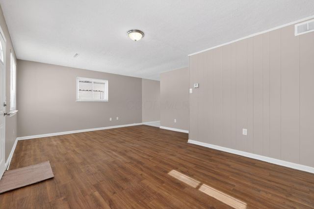 3251 Hilock Court, Columbus, OH 43207