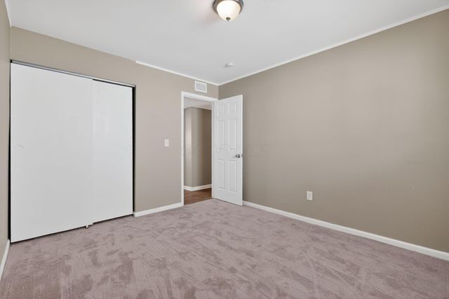 3251 Hilock Court, Columbus, OH 43207