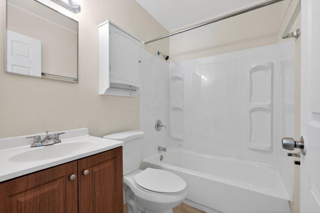 3251 Hilock Court, Columbus, OH 43207