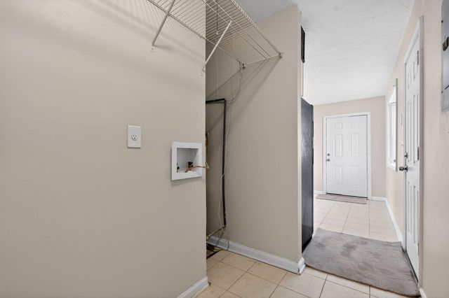 3251 Hilock Court, Columbus, OH 43207