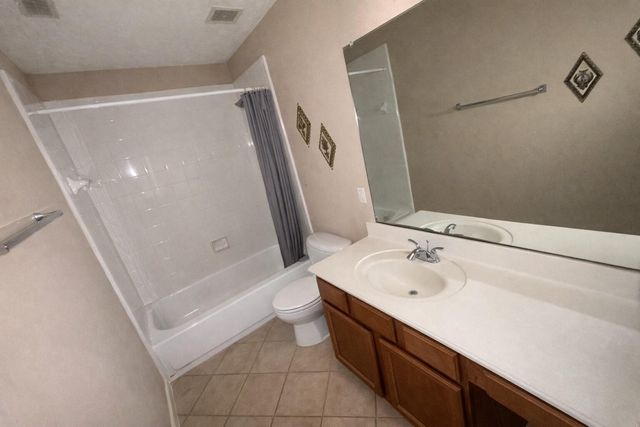 3023 Youpon Glen Way, Fresno, TX 77545