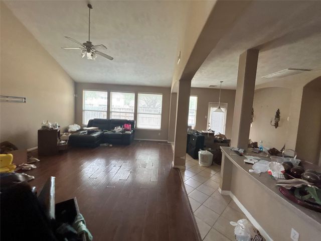 3023 Youpon Glen Way, Fresno, TX 77545