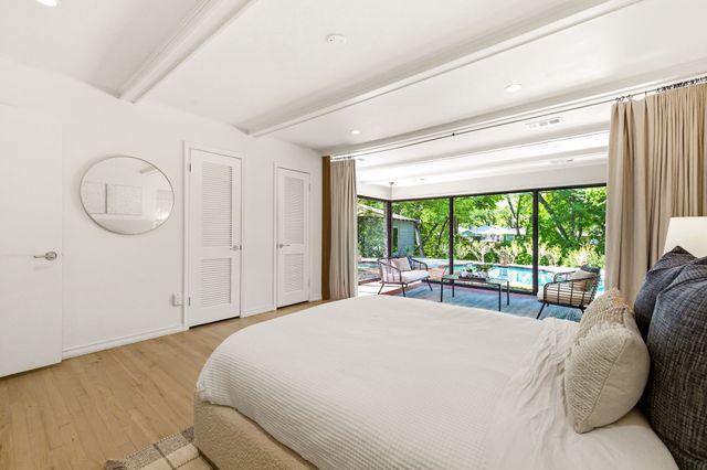 6467 Danbury Lane, Dallas, TX 75214