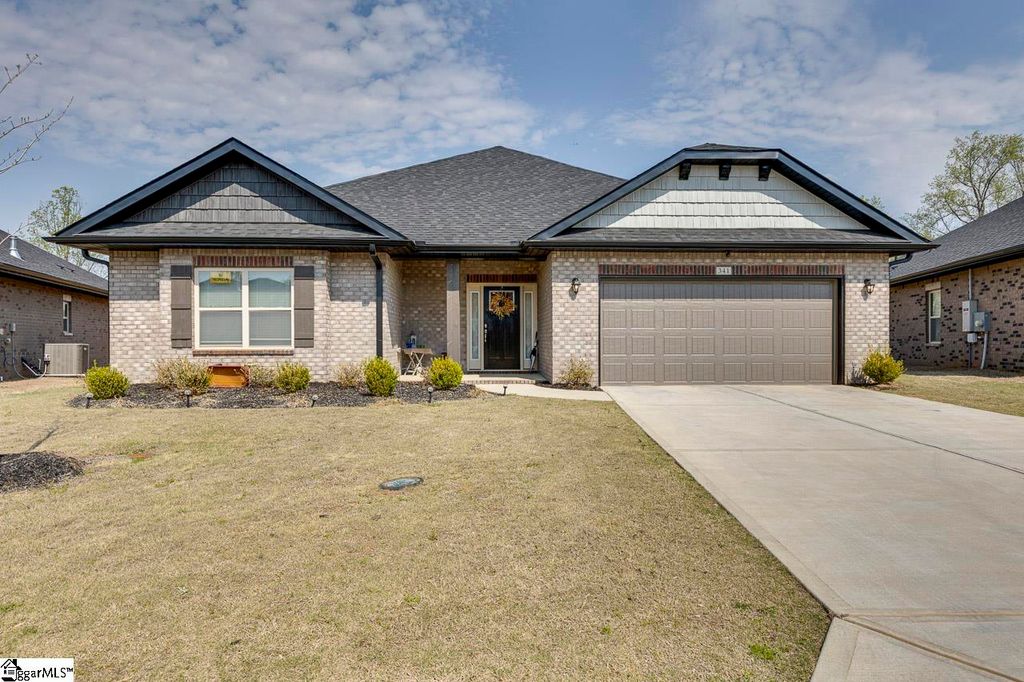341 Cypress Hollow Trail, Piedmont, SC 29673