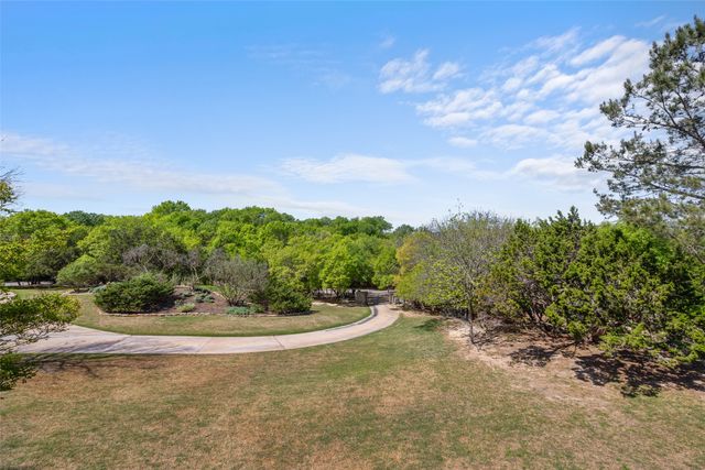 201 Jenkins Ridge, Aledo, TX 76008