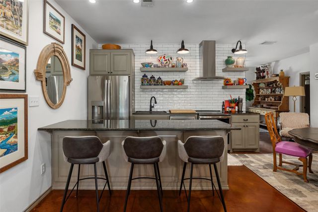 201 Jenkins Ridge, Aledo, TX 76008