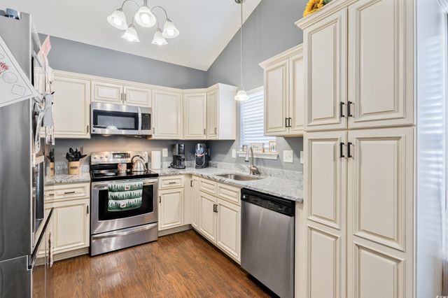 143 Heath Dr., Longs, SC 29568