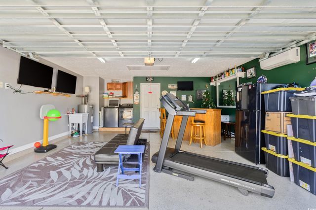 143 Heath Dr., Longs, SC 29568