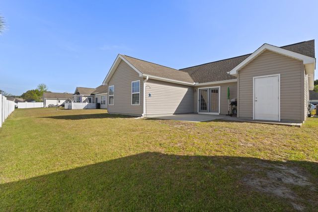143 Heath Dr., Longs, SC 29568