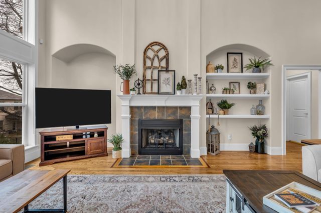 2003 White Rock Cir, Spring Hill, TN 37174