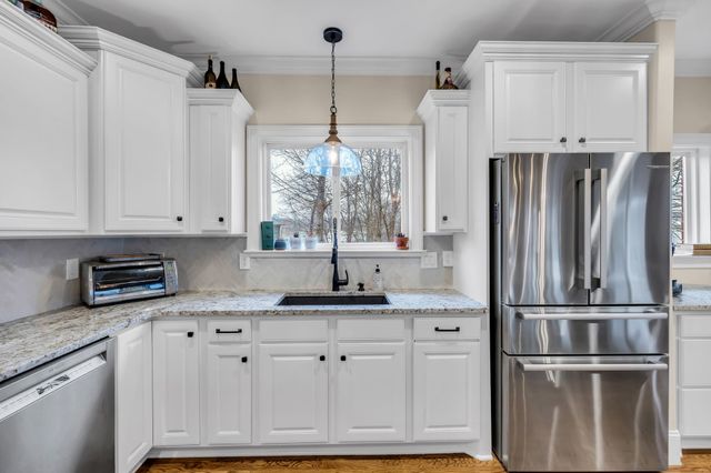 2003 White Rock Cir, Spring Hill, TN 37174