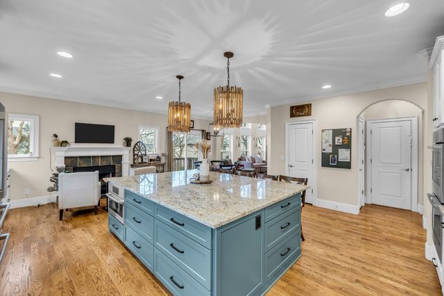 2003 White Rock Cir, Spring Hill, TN 37174