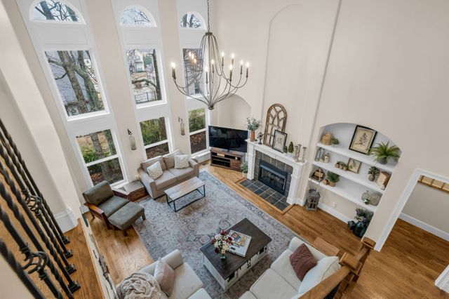 2003 White Rock Cir, Spring Hill, TN 37174