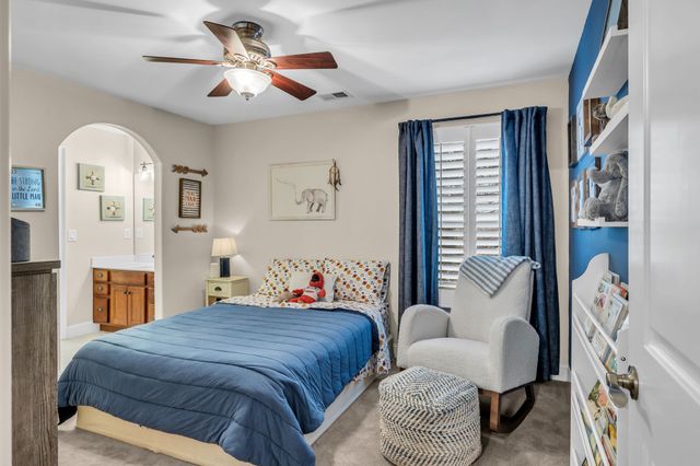 2003 White Rock Cir, Spring Hill, TN 37174