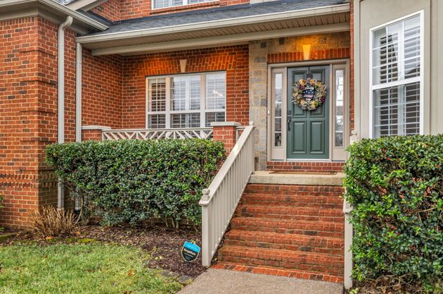 2003 White Rock Cir, Spring Hill, TN 37174