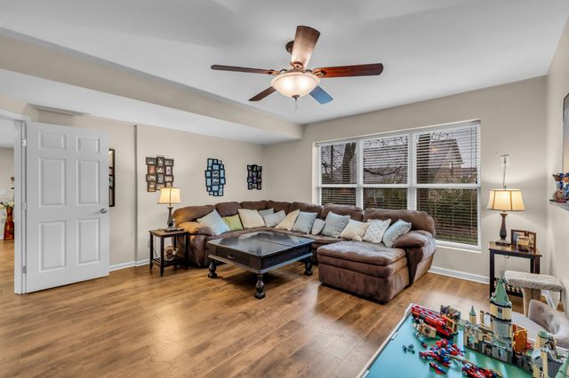 2003 White Rock Cir, Spring Hill, TN 37174