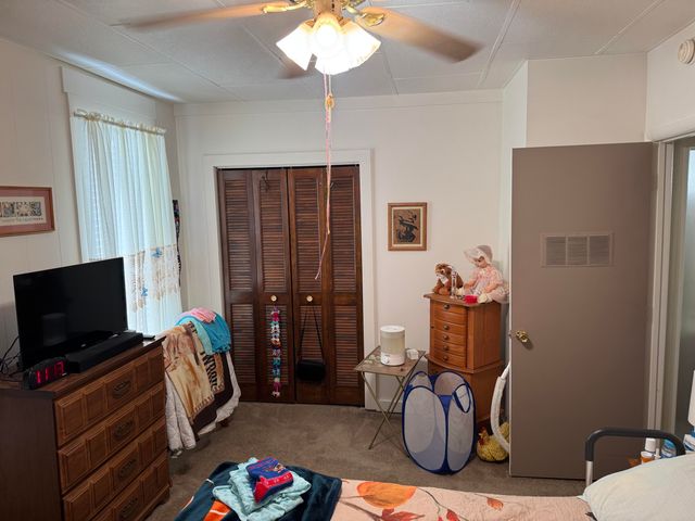 804 Azalea Street SE, Demotte, IN 46310