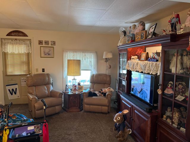 804 Azalea Street SE, Demotte, IN 46310