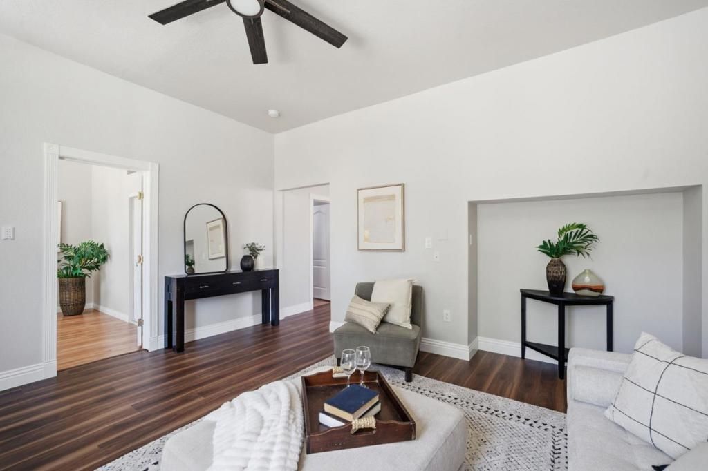 Image 10 of property listing at 229 Washington Street, San Jose, CA 95112