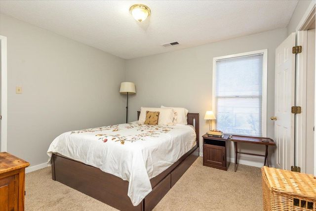 1913 RYE RD, Germantown, TN 38139