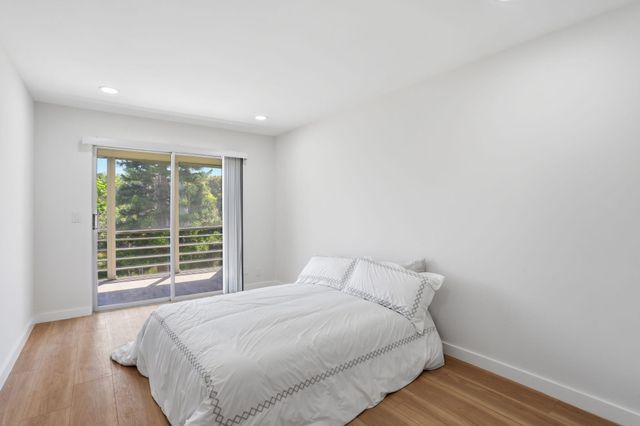 2005 Newport G, Deerfield Beach, FL 33442