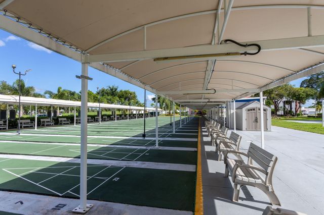 2005 Newport G, Deerfield Beach, FL 33442