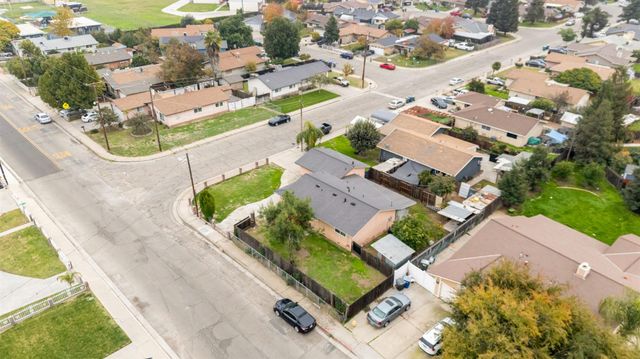 9135 Orchid Ln, Delhi, CA 95315