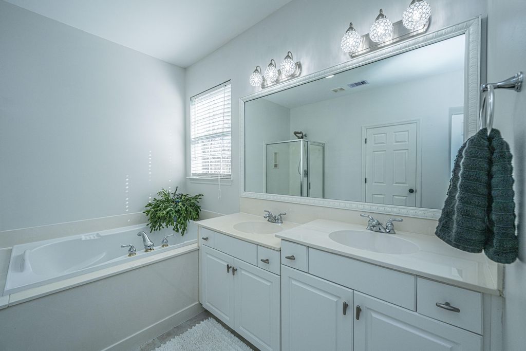 Image 32 of property listing at 1702 William Hapton Way, Mount Pleasant, SC 29466