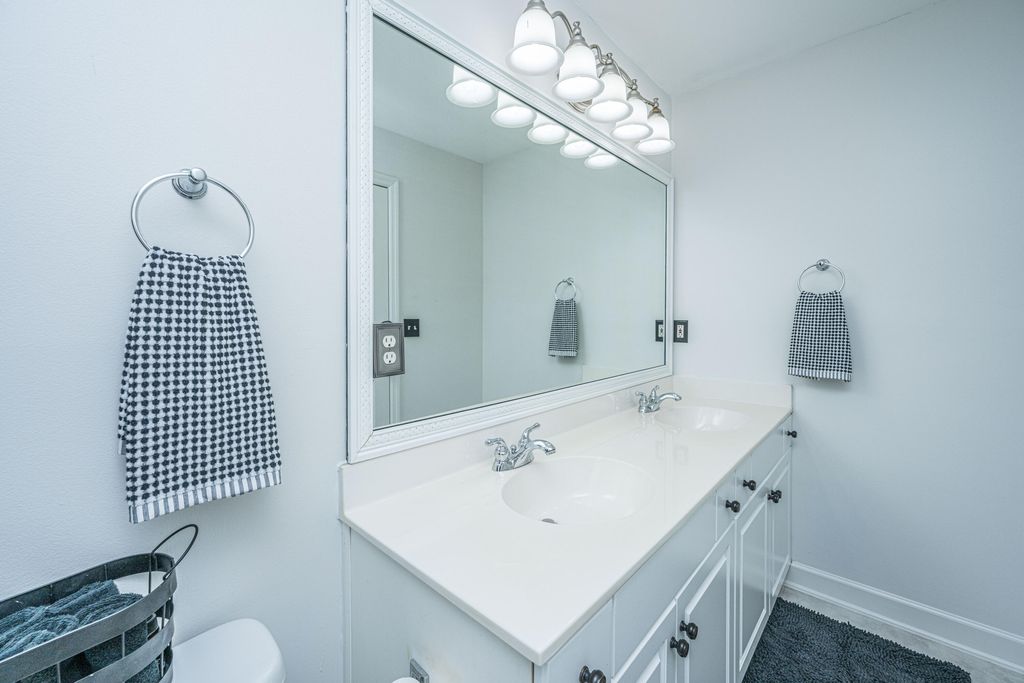 Image 39 of property listing at 1702 William Hapton Way, Mount Pleasant, SC 29466