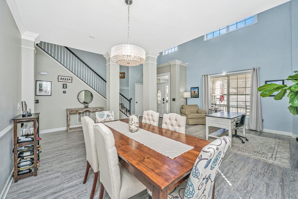 Image 9 of property listing at 1702 William Hapton Way, Mount Pleasant, SC 29466