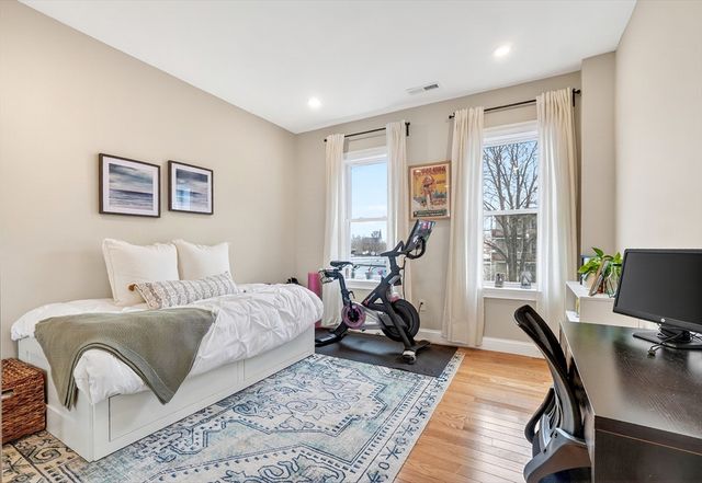 35 Somerset Ave. 3, Winthrop, MA 02152