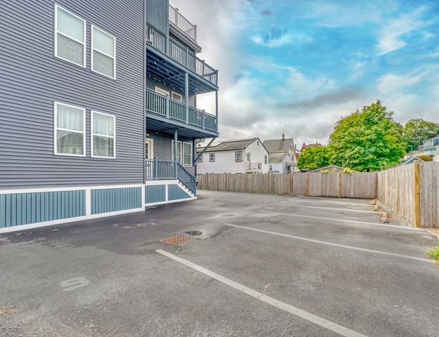 35 Somerset Ave. 3, Winthrop, MA 02152