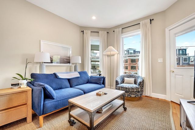 35 Somerset Ave. 3, Winthrop, MA 02152