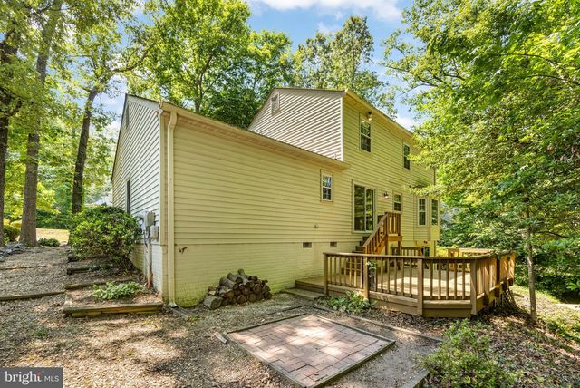 2002 ADMIRAL DR, Stafford, VA 22554