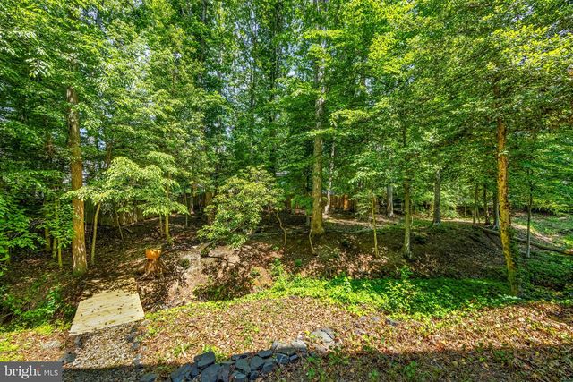 2002 ADMIRAL DR, Stafford, VA 22554