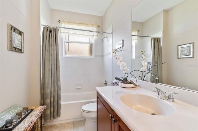 4211 64TH DRIVE E, Sarasota, FL 34243