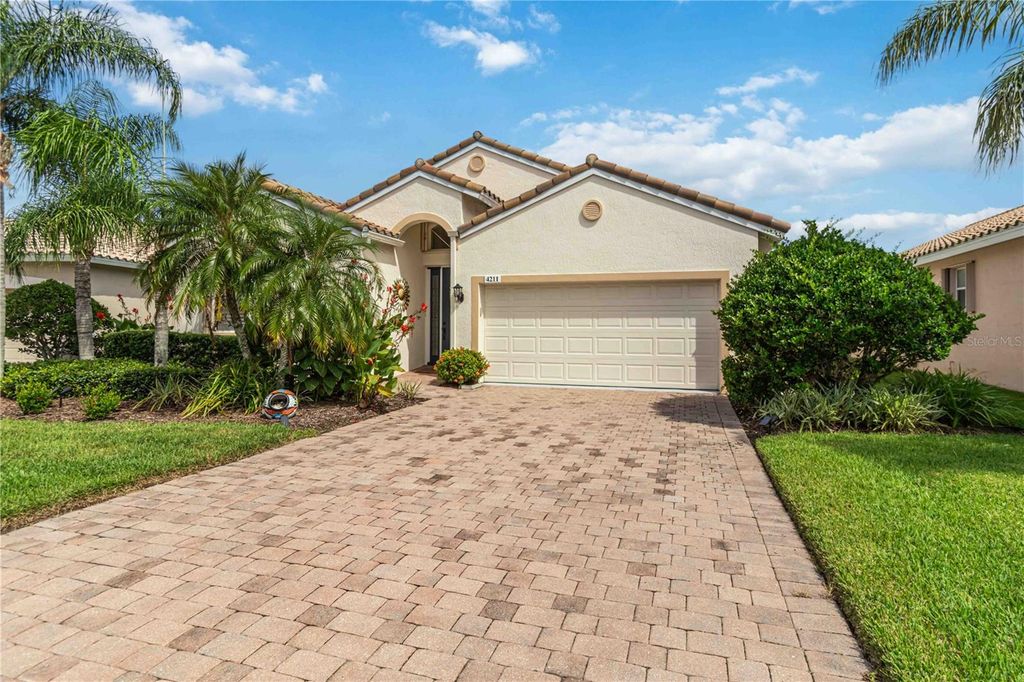 4211 64TH DRIVE E, Sarasota, FL 34243