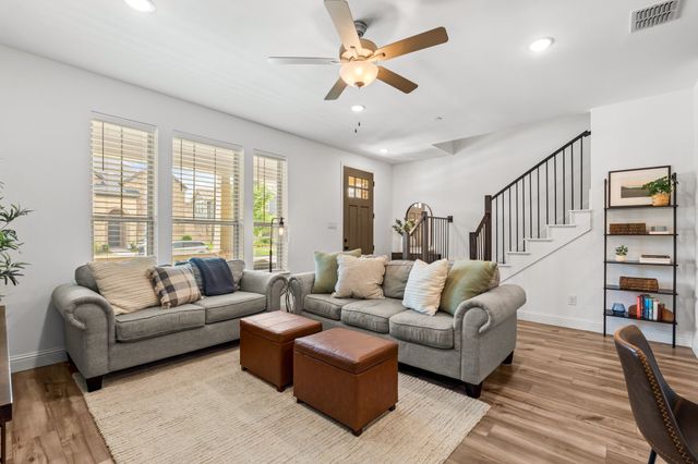 2529 Barnwood Lane, Garland, TX 75042