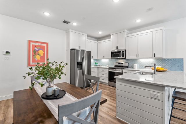 2529 Barnwood Lane, Garland, TX 75042