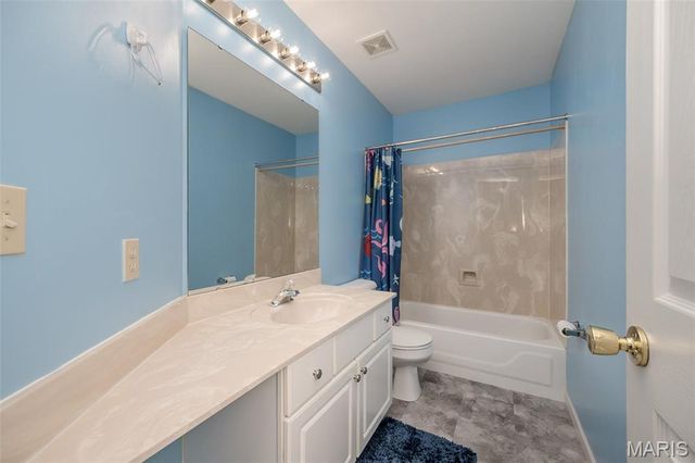 1234 Pinehurst Club Court, O'fallon, MO 63366