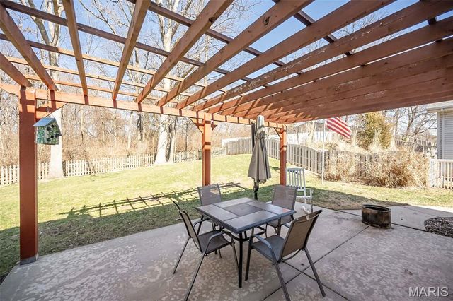 1234 Pinehurst Club Court, O'fallon, MO 63366