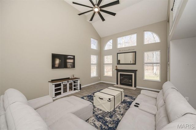 1234 Pinehurst Club Court, O'fallon, MO 63366