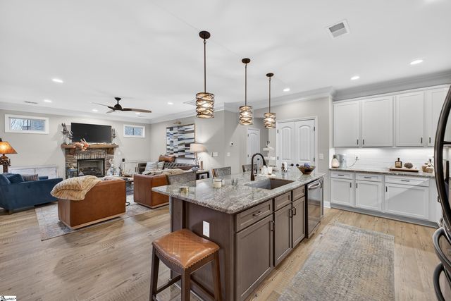 501 Wynstone Place, Greenville, SC 29607