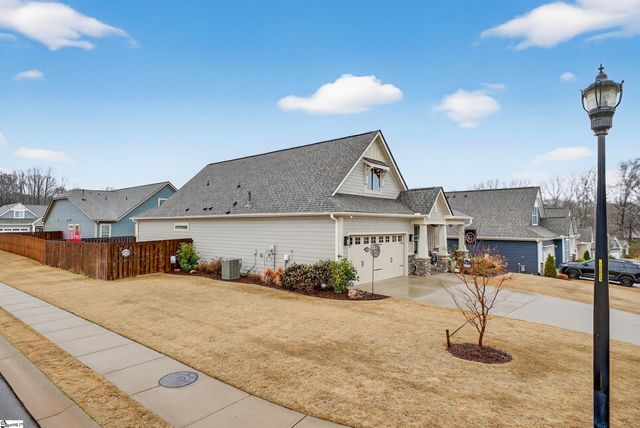 501 Wynstone Place, Greenville, SC 29607