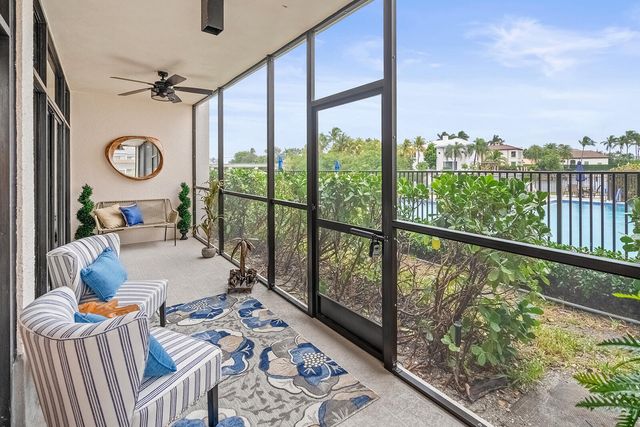 11370 Twelve Oaks Way 118, North Palm Beach, FL 33408