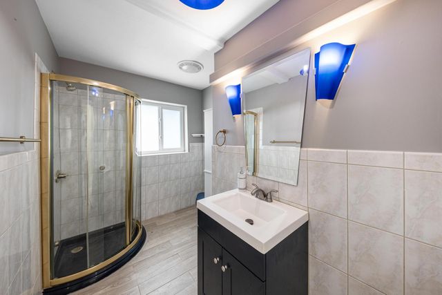 2611 NE 16th Street, Pompano Beach, FL 33062