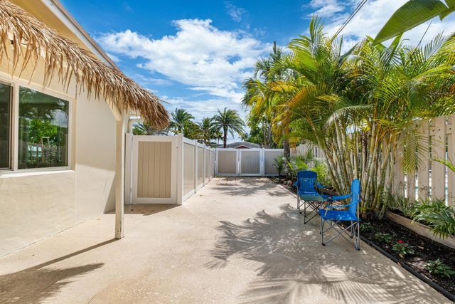 2611 NE 16th Street, Pompano Beach, FL 33062
