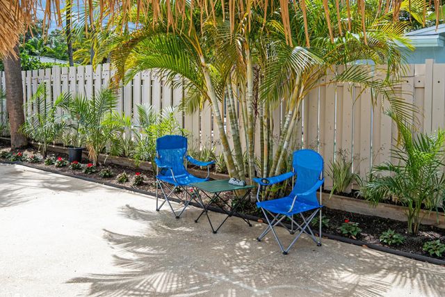 2611 NE 16th Street, Pompano Beach, FL 33062