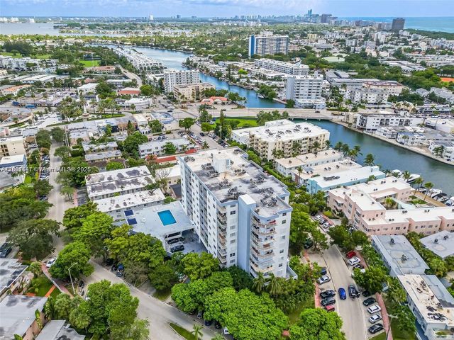 6900 Bay Dr 11F, Miami Beach, FL 33141
