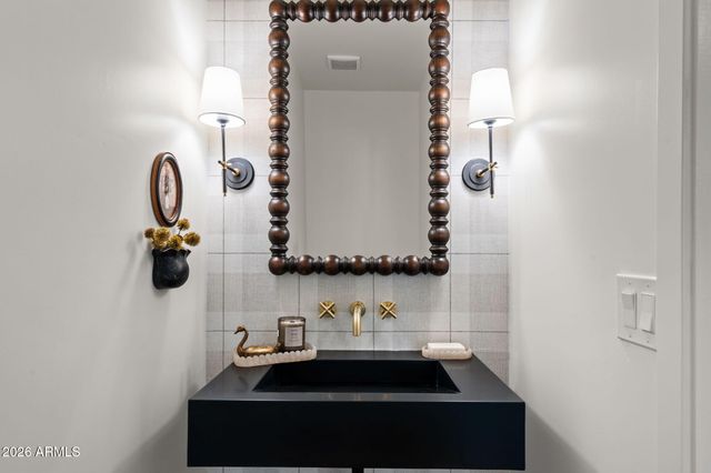 10572 E BELLA VISTA Drive, Scottsdale, AZ 85258